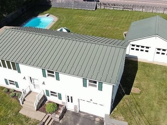 2nd image of 336 Birchwood Drive
