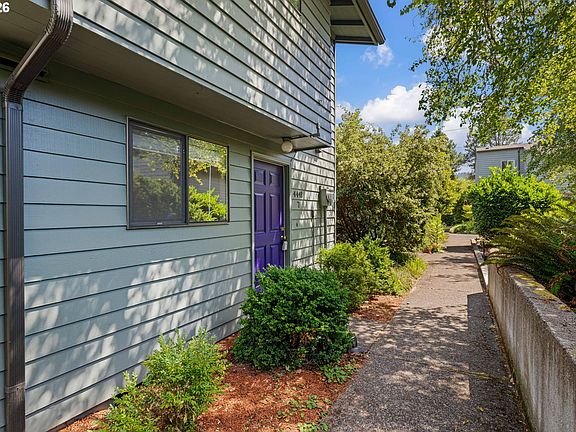 2nd image of 4441 Fox Hollow Rd APT 7