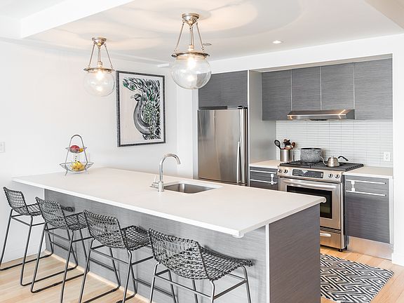 3rd image of 10-55 47th Ave #3H