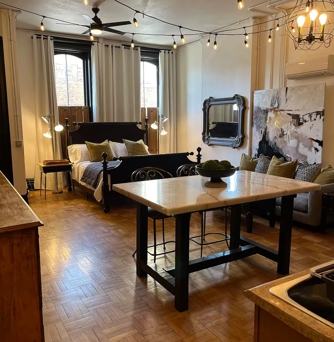 Studio, 450 sqft, $1,025 — Photo 1