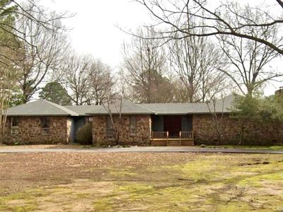66 Country Club Cir, Searcy, AR, 72143