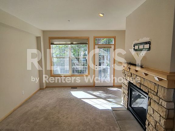 5th image of 1945 Commonwealth Blvd Unit 5