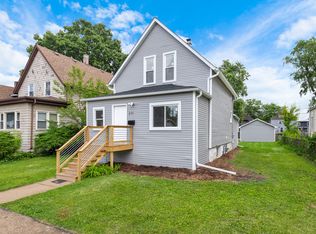 211 S 9th Ave, Maywood, IL 60153