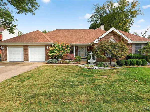 4368 Keevenshore Dr, Florissant, MO 63034