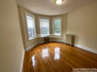 60 Woodstock Ave #20D, Brighton, MA 02135