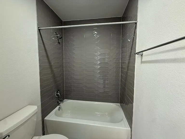 437 Leeward Pass — Photo 30