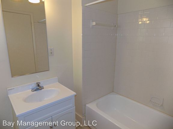 5th image of 1816 Saint Paul St APT 101