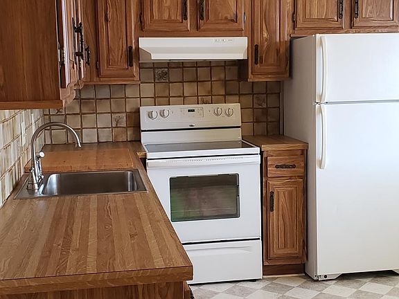 4th image of 4577 Hemmeter Ct APT 4