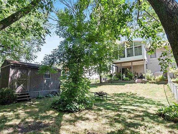 2nd image of 65 Parkview Ct