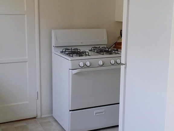 2nd image of 110 W Randolph St #11