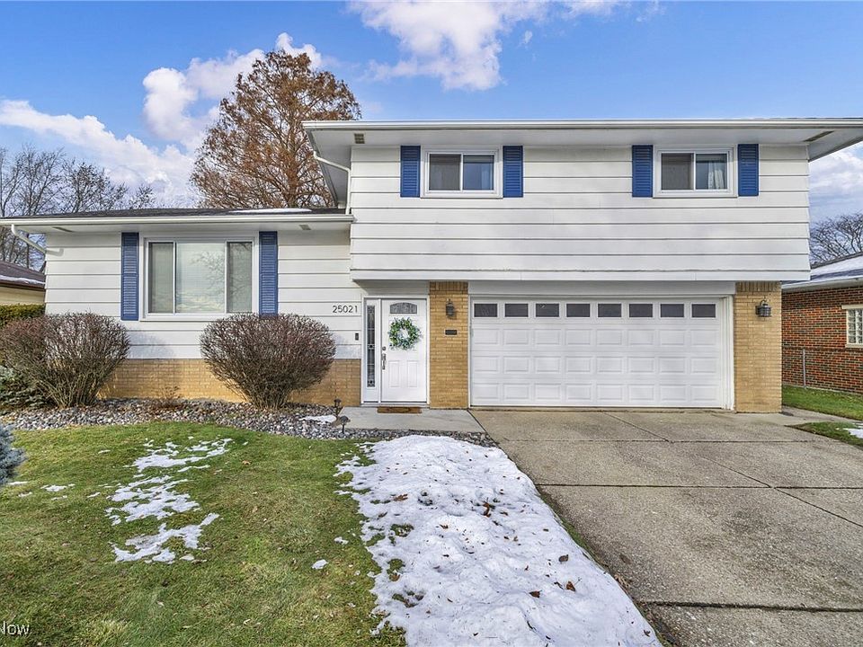 1st image of 25021 Picone Ln
