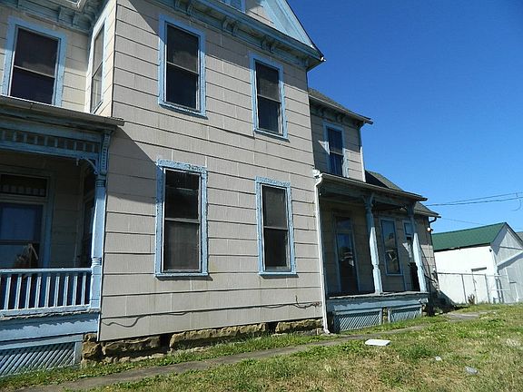 4th image of 1539 3rd St