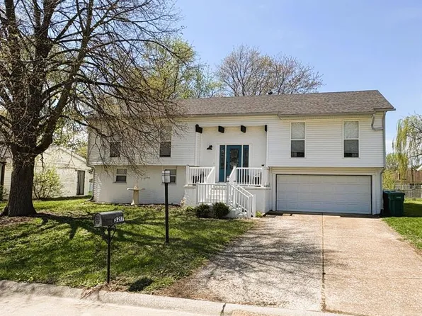 3217 West Blvd, Belleville, IL 62221