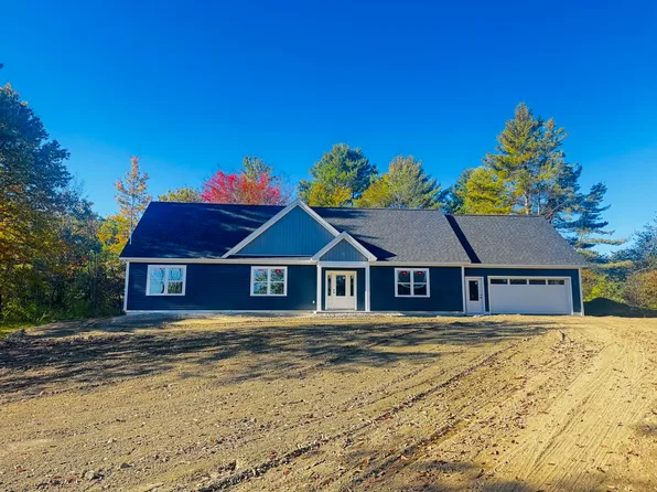 7 Hardwood Lane, Oakland, ME 04901