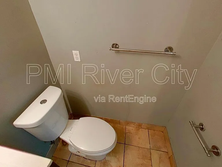 7471 John F Kennedy Dr W — Photo 18
