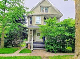 2108 Wesley Ave, Evanston, IL 60201