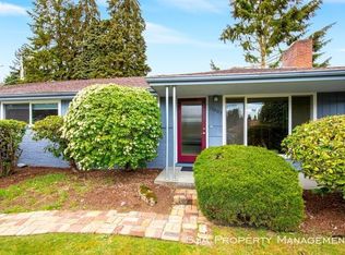 13003 20th Ave NE, Seattle, WA 98125