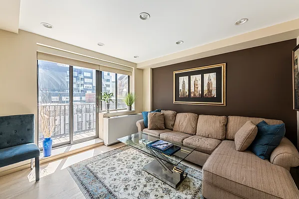 Rented by Nest Seekers International | media 8