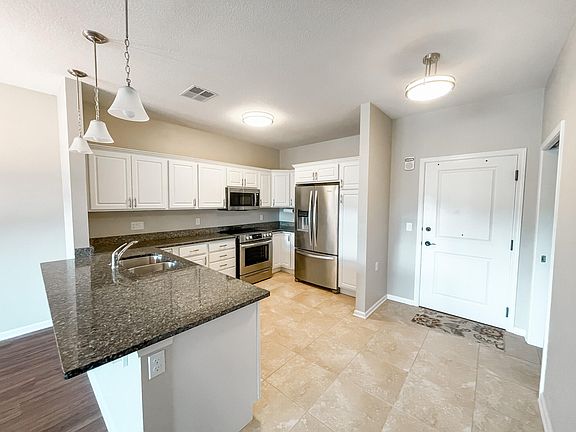2nd image of 2205 Green Hills Dr #1201