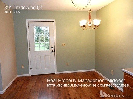 3rd image of 391 Tradewind Ct