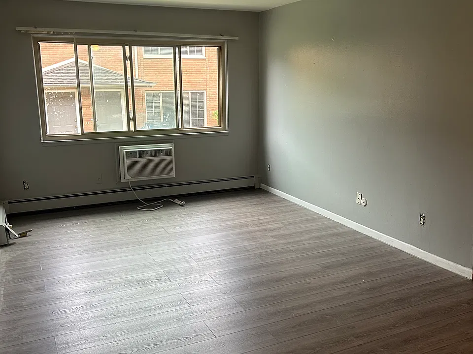 822 Biddle Ave #1