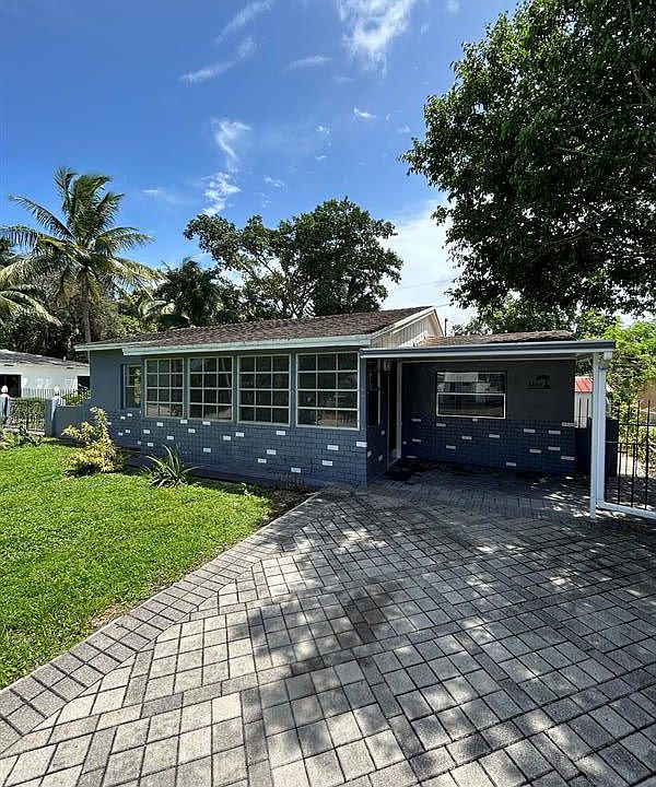 1st image of 1460 SW 29th St