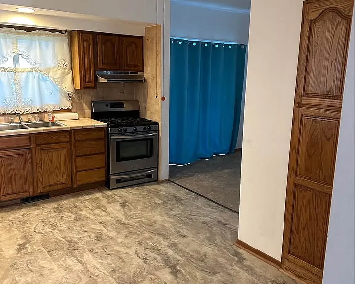 2715 Jackson Ave #1 — Photo 12