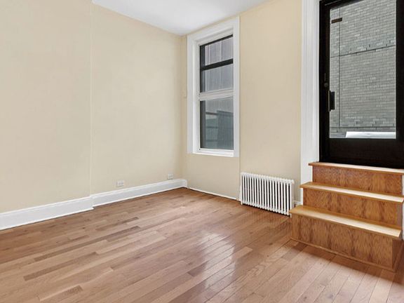 2nd image of 1158 2nd Ave #2EE