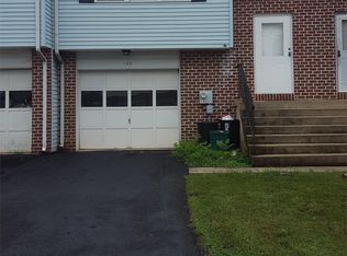 142 Pickwick Pl #1, Millersville, PA 17551