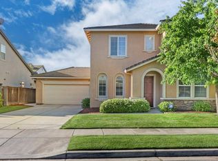 1840 Trail Way, Turlock, CA 95382