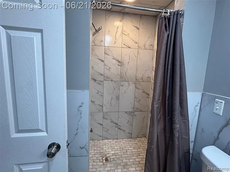 1412 E Goulson Ave — Photo 12