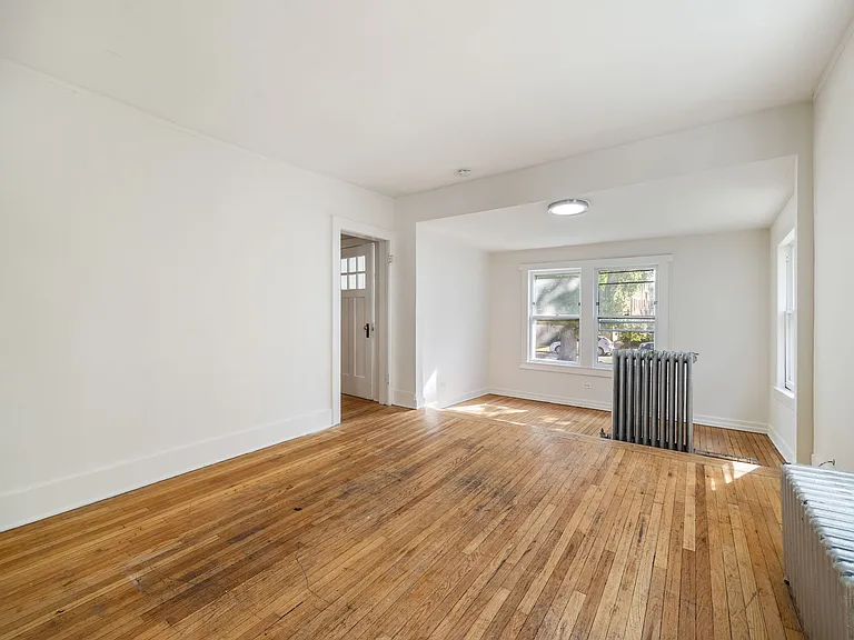 2148 Maple Ave #1 — Photo 10