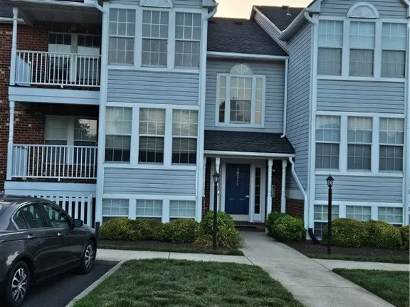 10211 Wolfe Manor Ct Unit 711, Glen Allen, VA 23060