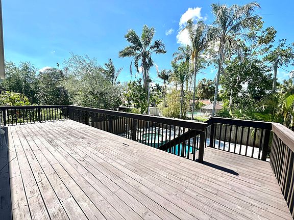 Rear deck, second level, first level is just as big