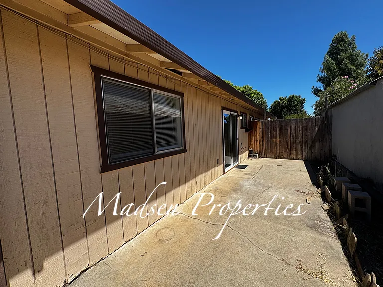 125 Casey Ct — Photo 20