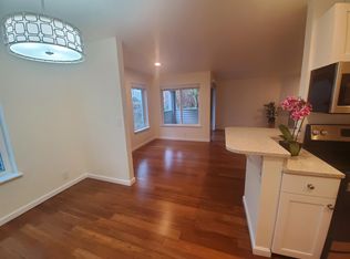 11803 93rd Ave NE #10722421, Kirkland, WA 98034