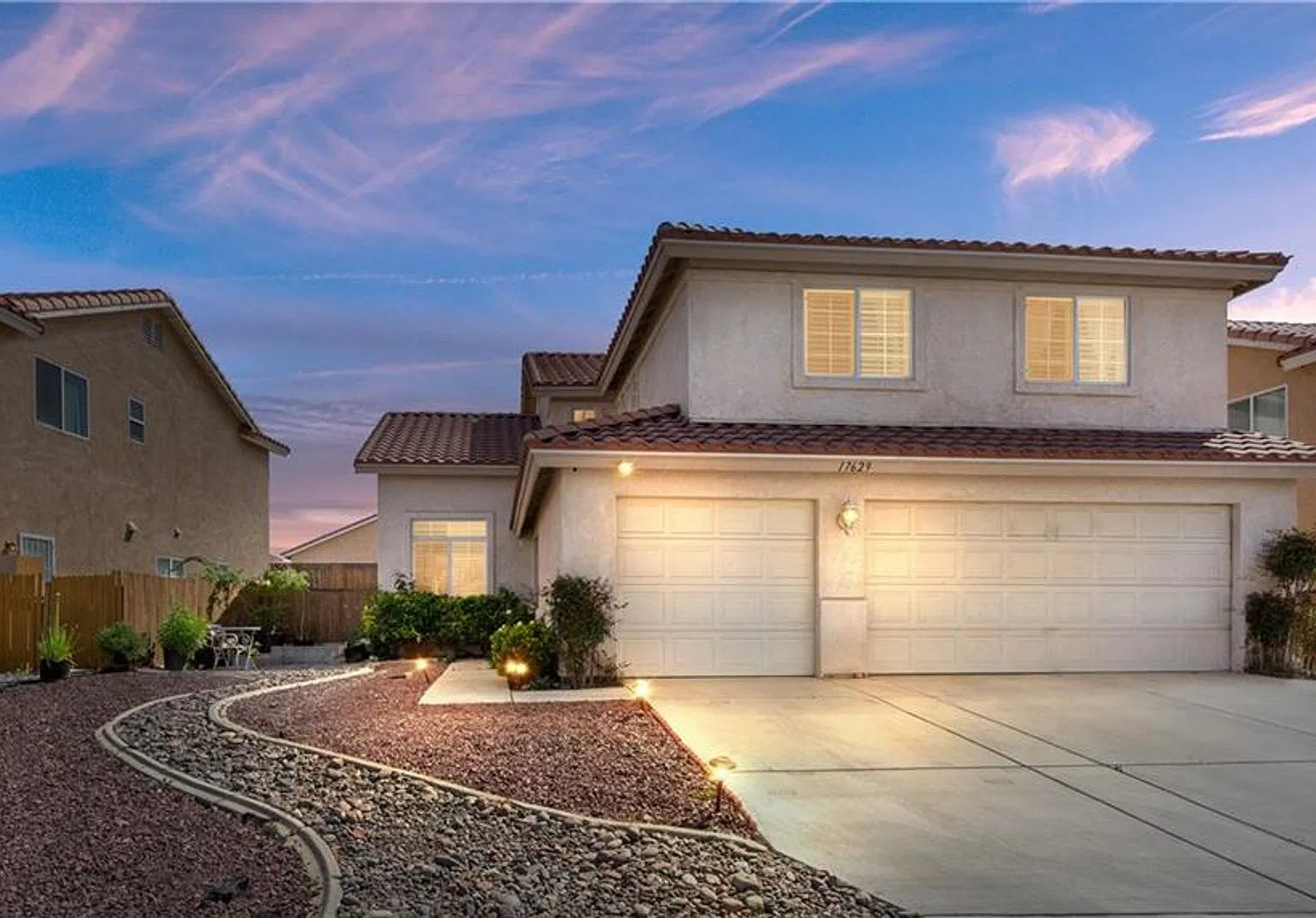 Charming 6 bedroom | 3 Bathroom — Photo 1