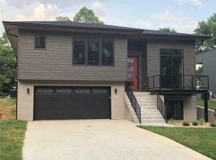 508 E Lake Dr, Edwardsville, IL 62025