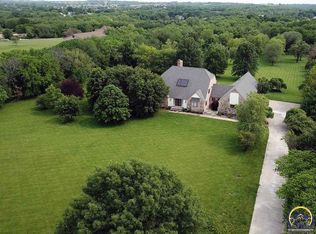 7841 SW 33rd St, Topeka, KS 66614