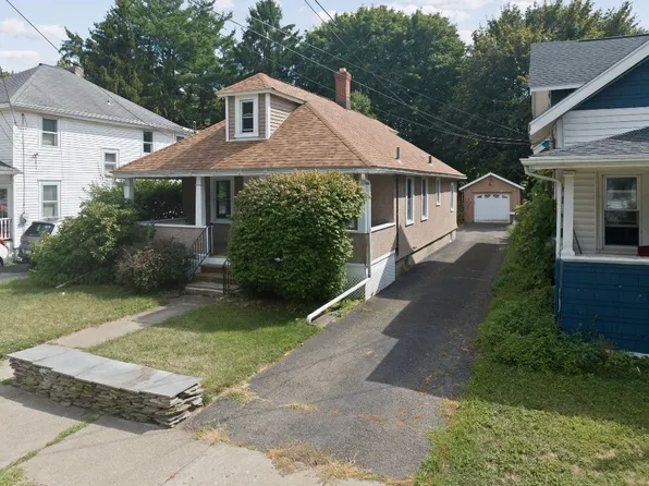 110 W Franklin St, Endicott, NY 13760