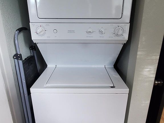 3rd image of 1637 E 37th Ave