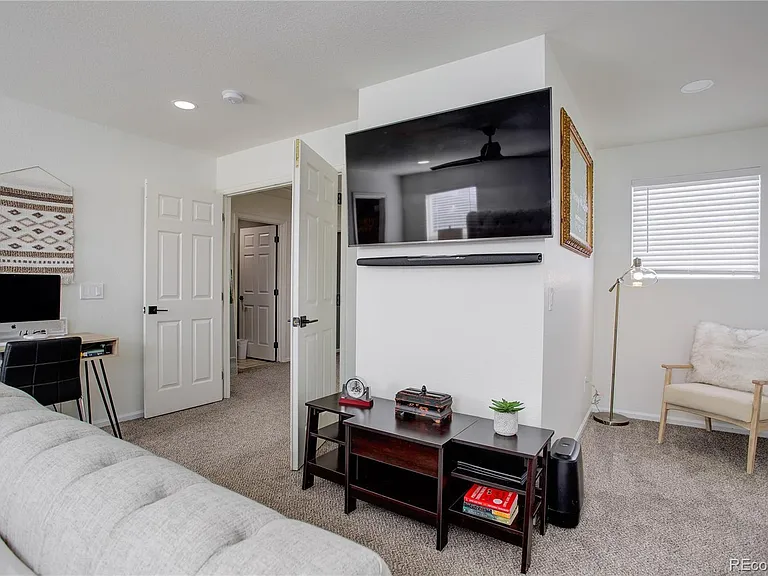 21936 E Crestline Pl — Photo 13