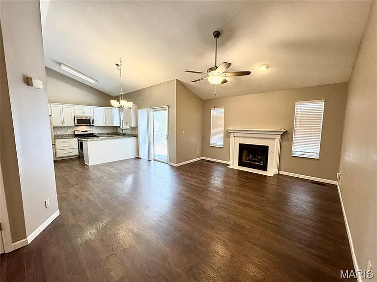 9 Jason Dr — Photo 7