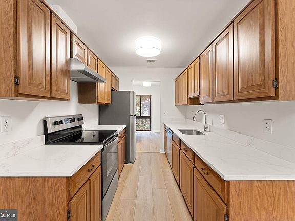 2nd image of 2345 Millennium Ln