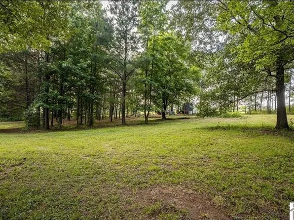 6974 Aurora Hwy, Benton, KY 42025