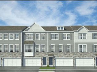 5 Cardinal Way, Mount Laurel, NJ 08054