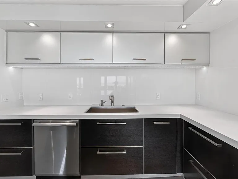 4450 Gulf Blvd #113 — Photo 32