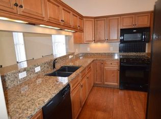 549 Spring Oaks Dr, Harrisonburg, VA 22801