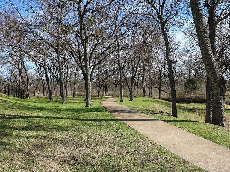 508 Glenwood Dr — Photo 18