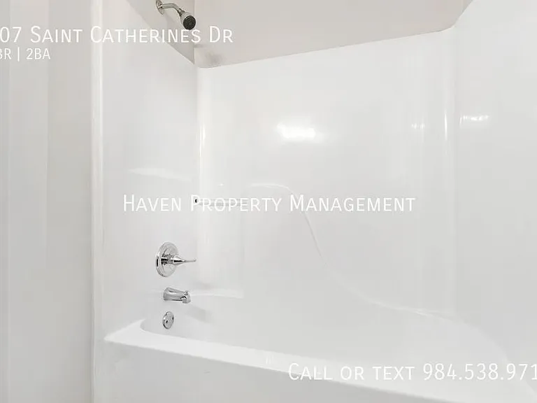 707 Saint Catherines Dr — Photo 19